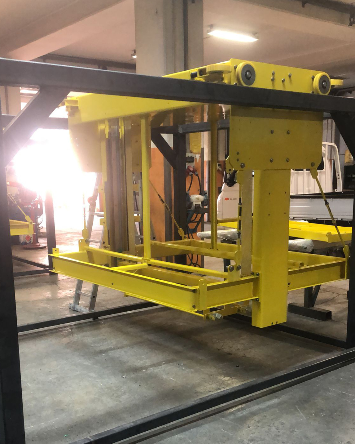 kaplama tesisi tavan robotu